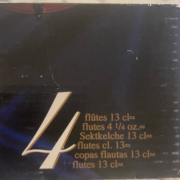 Macy's Crystal Clear Champagne Flutes Set - Picture 8 of 10